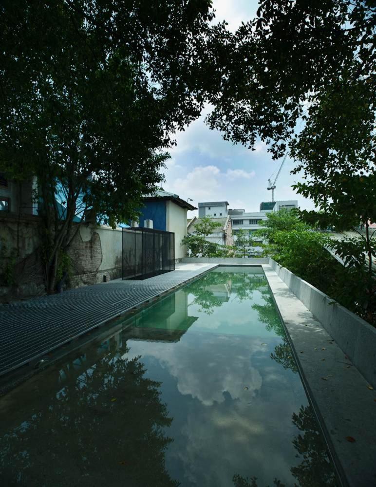 Belakang Kong Heng Ipoh Hotel エクステリア 写真